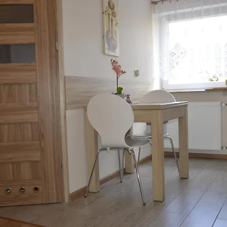 Apartamenty I Pokoje U Kryni Sztutowo Exterior photo