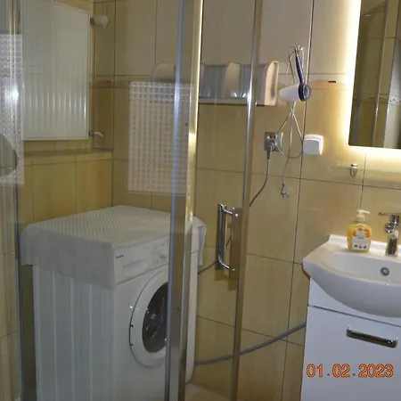 Apartamenty I Pokoje U Kryni Sztutowo Exterior photo