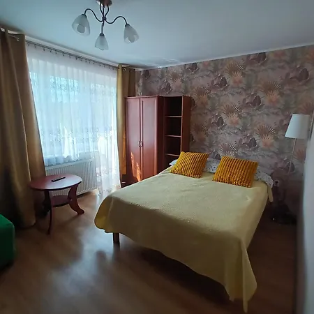 Apartamenty I Pokoje U Kryni Sztutowo Exterior photo