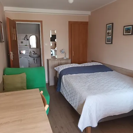 Apartamenty I Pokoje U Kryni Sztutowo Exterior photo