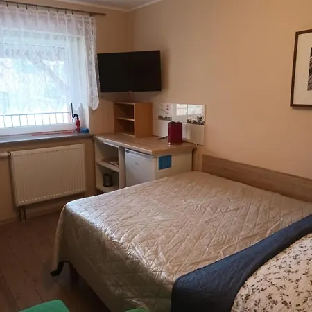 Apartamenty I Pokoje U Kryni Sztutowo Exterior photo