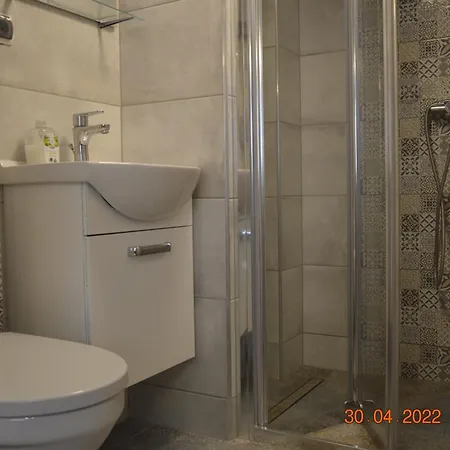 Apartamenty I Pokoje U Kryni Sztutowo Exterior photo