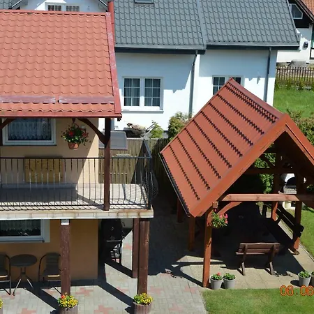 Apartamenty I Pokoje U Kryni Sztutowo Exterior photo