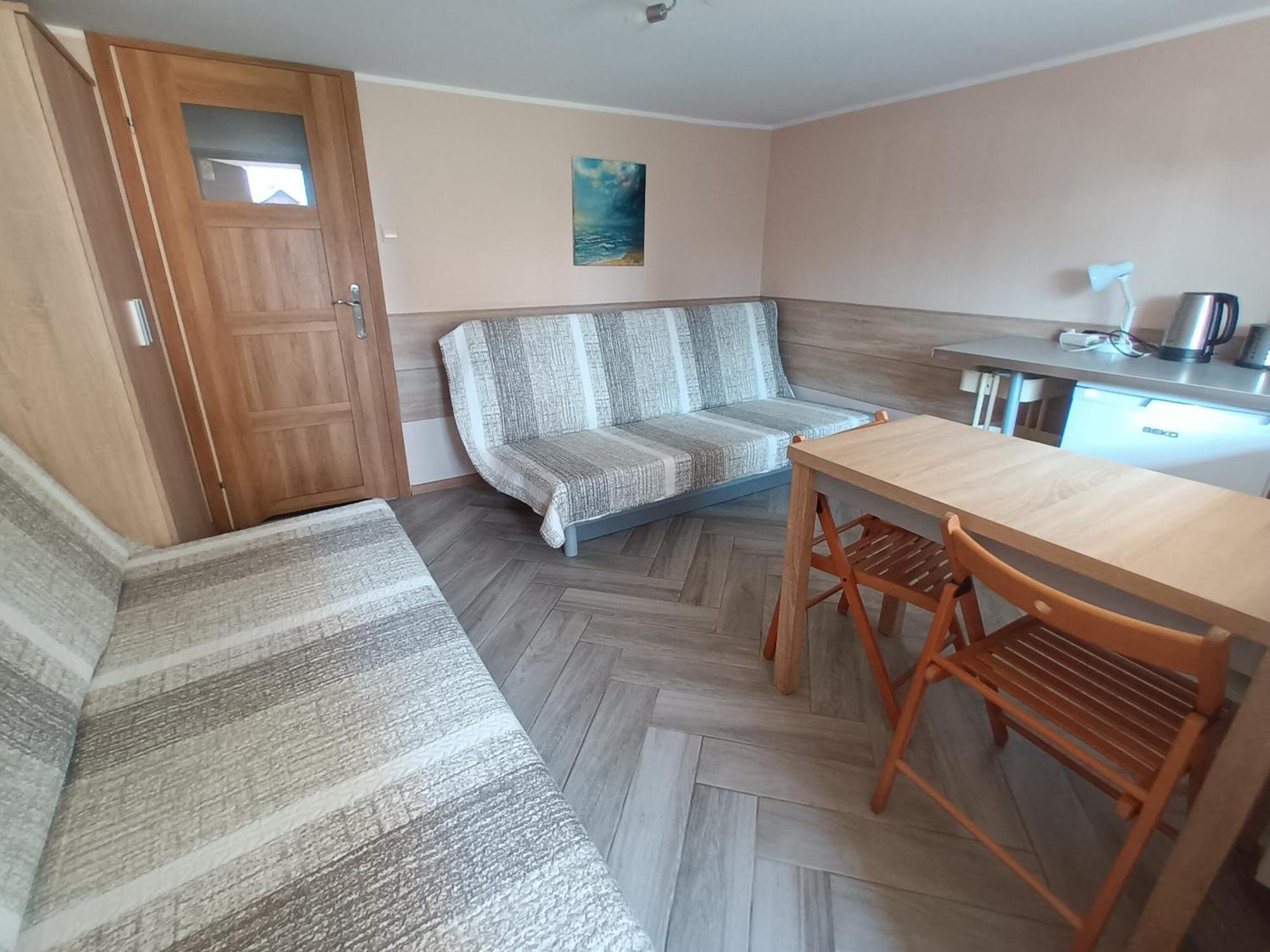 Homestay I U Kryni